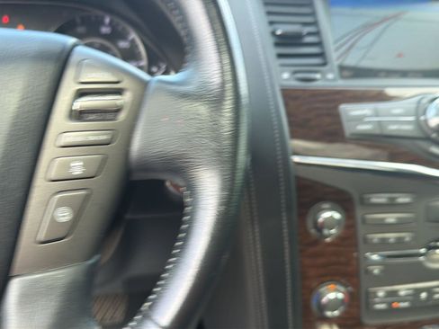 Used 2019 Nissan Armada SL w/ Premium Package RWD image 17