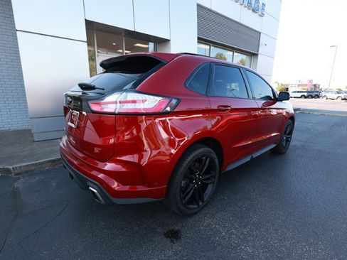 Certified 2019 Ford Edge ST w/ Equipment Group 401A AWD/4WD image 3