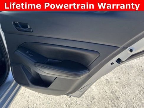 Used 2024 Nissan Altima 2.5 SV image 8