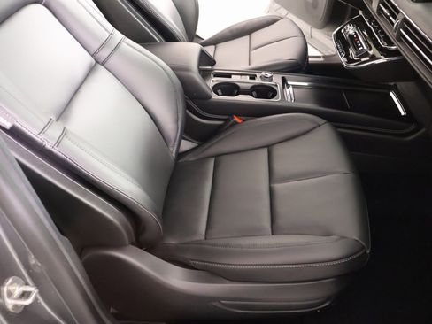 New 2026 Lincoln Corsair Premiere AWD/4WD image 14
