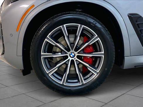 New 2026 BMW X5 xDrive40i w/ Executive Package image 11