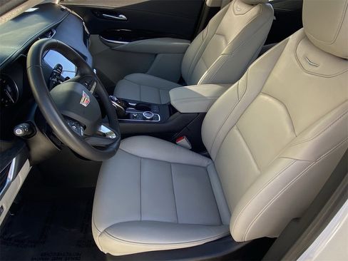 Certified 2023 Cadillac XT4 Premium Luxury image 20