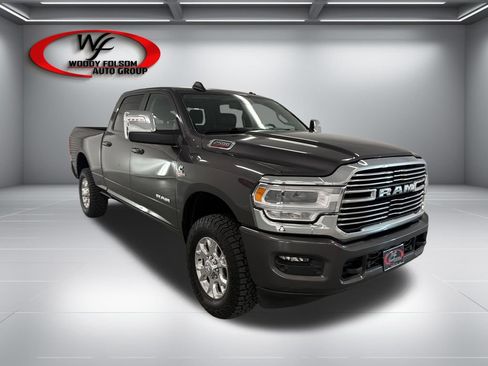 Used 2024 RAM 2500 Laramie AWD/4WD image 3