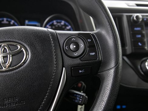Used 2017 Toyota RAV4 LE w/ All Weather Liner Package AWD/4WD image 24