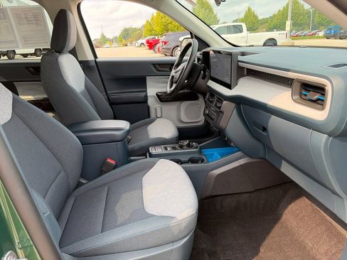 Used 2025 Ford Maverick XLT FWD image 13