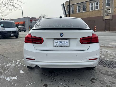 Used 2018 BMW 320i Sedan image 6