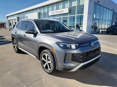 New 2025 Volkswagen Tiguan SE