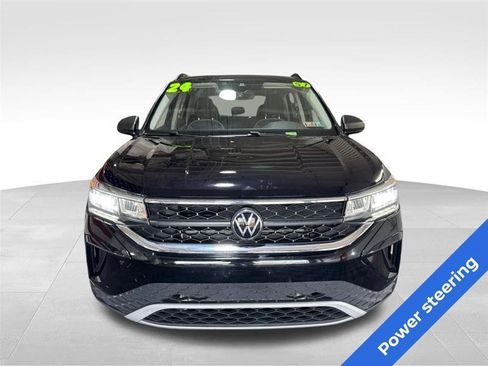 Used 2024 Volkswagen Taos S FWD image 2