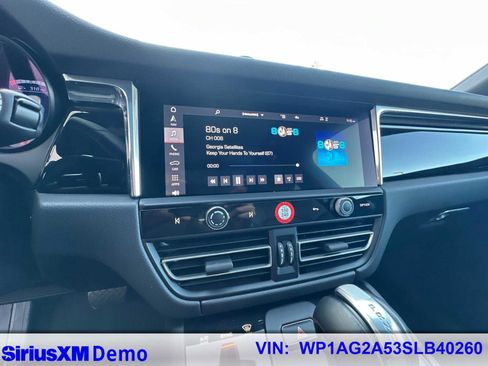 Used 2025 Porsche Macan S image 30