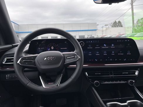 New 2026 Chevrolet Traverse Z71 w/ Driver Confidence Package image 14