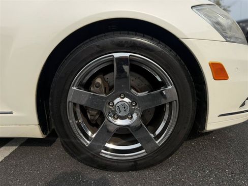 Used 2010 Mercedes-Benz S 550 image 45
