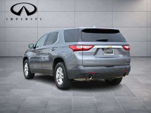 Used 2020 Chevrolet Traverse LS FWD image 5