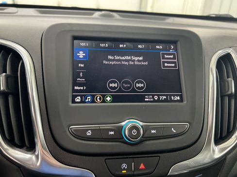 Used 2023 Chevrolet Equinox LT FWD image 14
