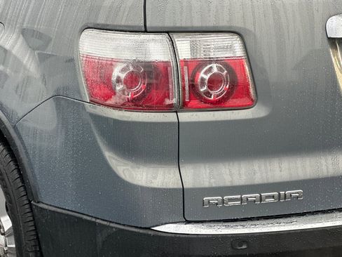 Used 2008 GMC Acadia SLT w/ Convenience Package image 24