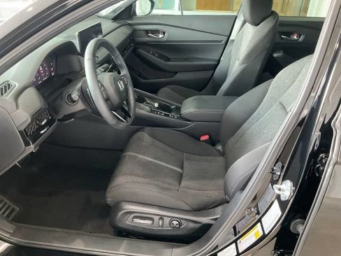 Certified 2025 Honda Accord Sport image 3