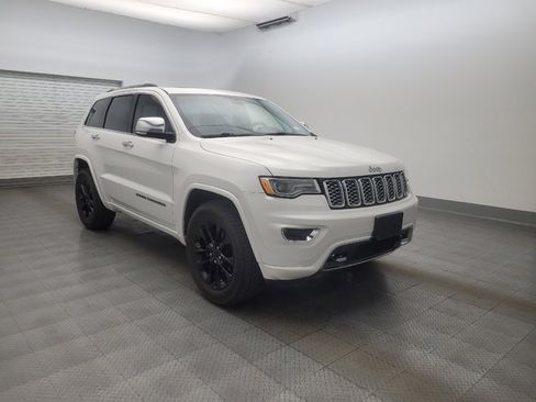 Used 2017 Jeep Grand Cherokee Overland w/ Trailer Tow Group IV RWD image 13