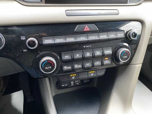 Used 2018 Kia Sportage EX w/ EX Sport Appearance Package image 22