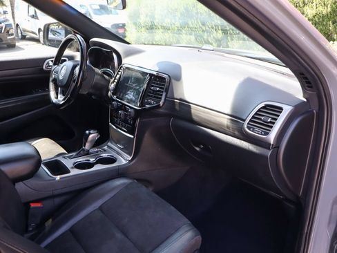 Used 2021 Jeep Grand Cherokee Laredo X RWD image 43