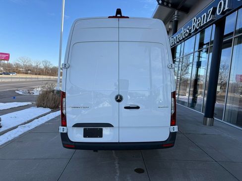 New 2025 Mercedes-Benz Sprinter 2500 image 6