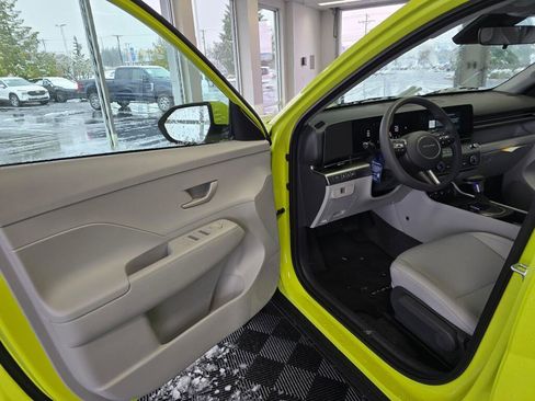 New 2026 Hyundai Kona SE AWD/4WD image 35