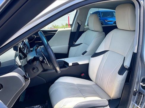 Used 2022 Lexus ES 300h w/ Accessory Package 2 FWD image 20