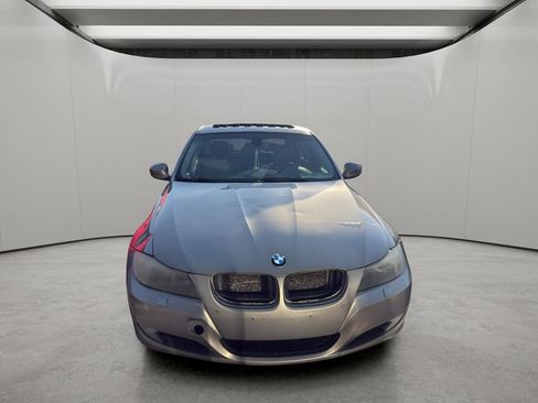 Used 2010 BMW 328i xDrive Sedan AWD/4WD image 8
