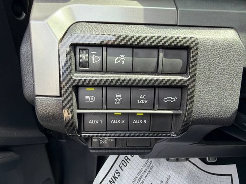 Used 2024 Toyota Tacoma TRD Sport w/ TRD Sport Premium Package AWD/4WD image 21