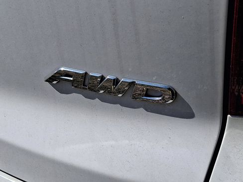 Used 2023 Honda Passport EX-L image 4