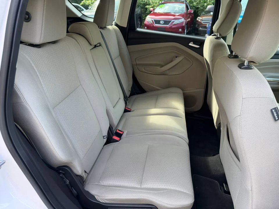 Used 2019 Ford Escape SE AWD/4WD image 15