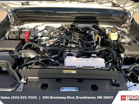 New 2026 Toyota Tacoma SR image 10