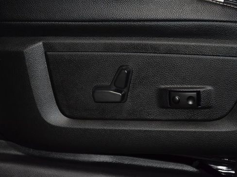 Used 2023 RAM 2500 Big Horn w/ Level B Equipment Group image 42