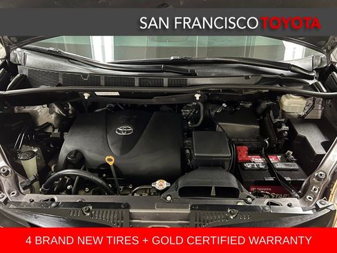 Certified 2020 Toyota Sienna L image 36