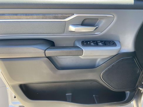 Used 2021 RAM 1500 Big Horn AWD/4WD image 16