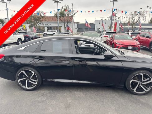 Used 2020 Honda Accord Sport image 3