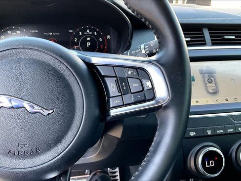 Used 2019 Jaguar E-PACE R-Dynamic SE AWD/4WD image 25