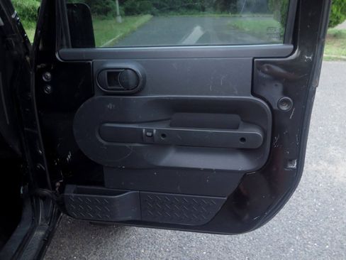 Used 2008 Jeep Wrangler Sahara w/ PWR Convenience Group AWD/4WD image 16