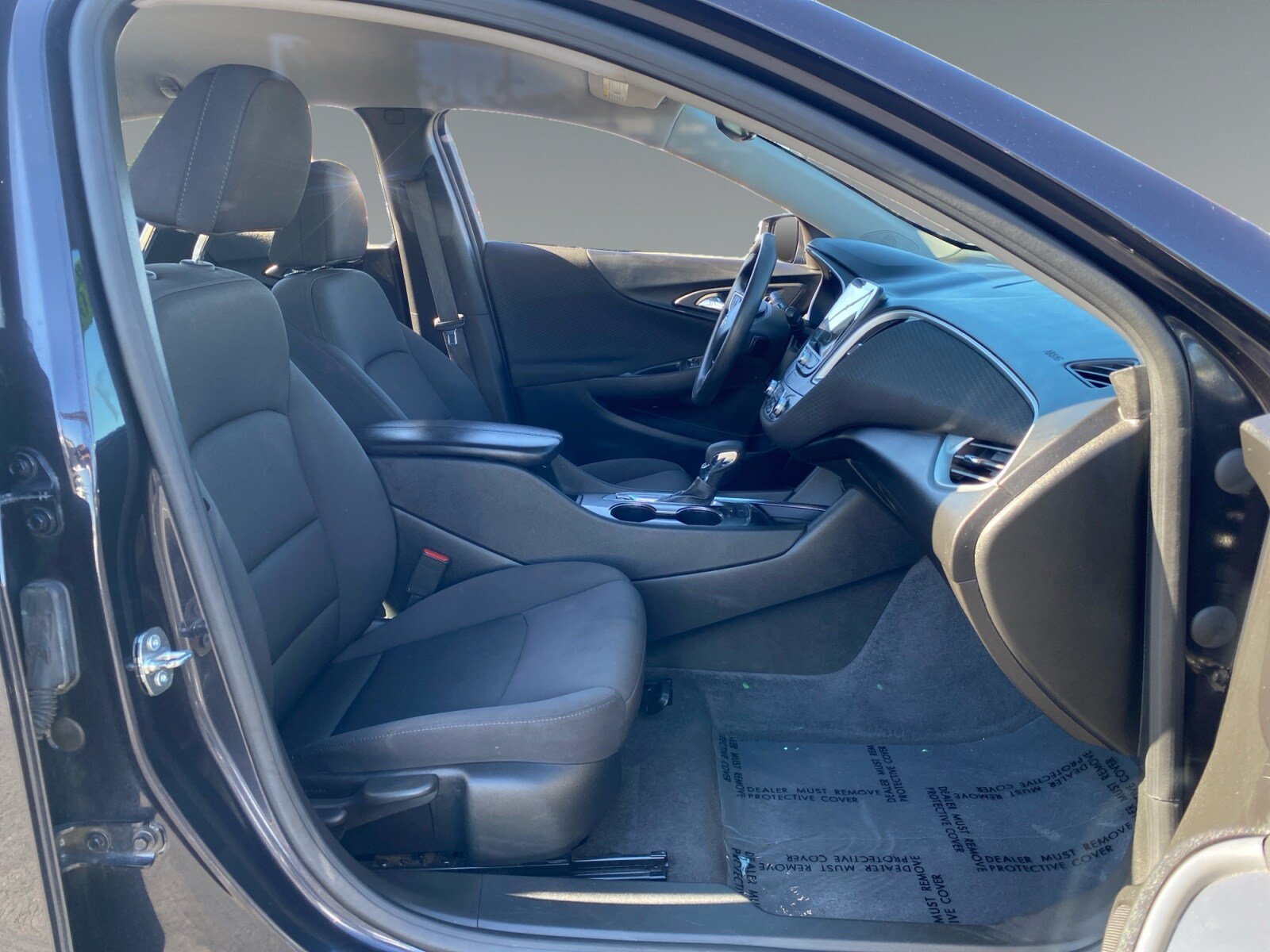 Used 2023 Chevrolet Malibu LT FWD image 15