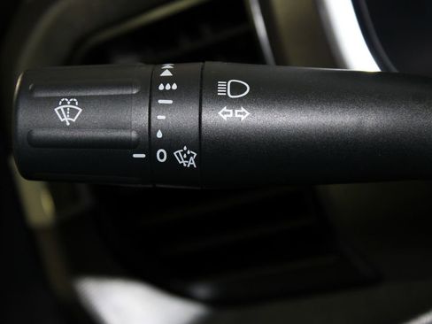 Used 2025 Ford F150 Platinum image 42