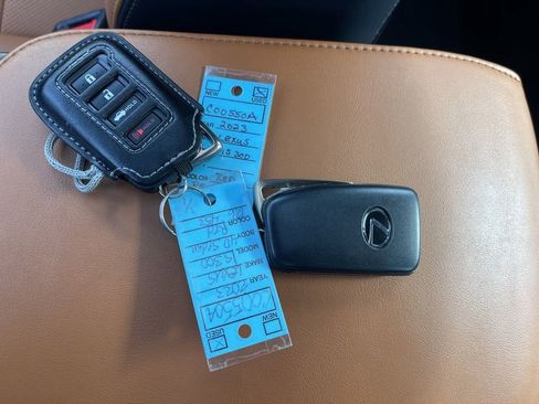 Used 2023 Lexus IS 300 w/ Comfort Package image 40