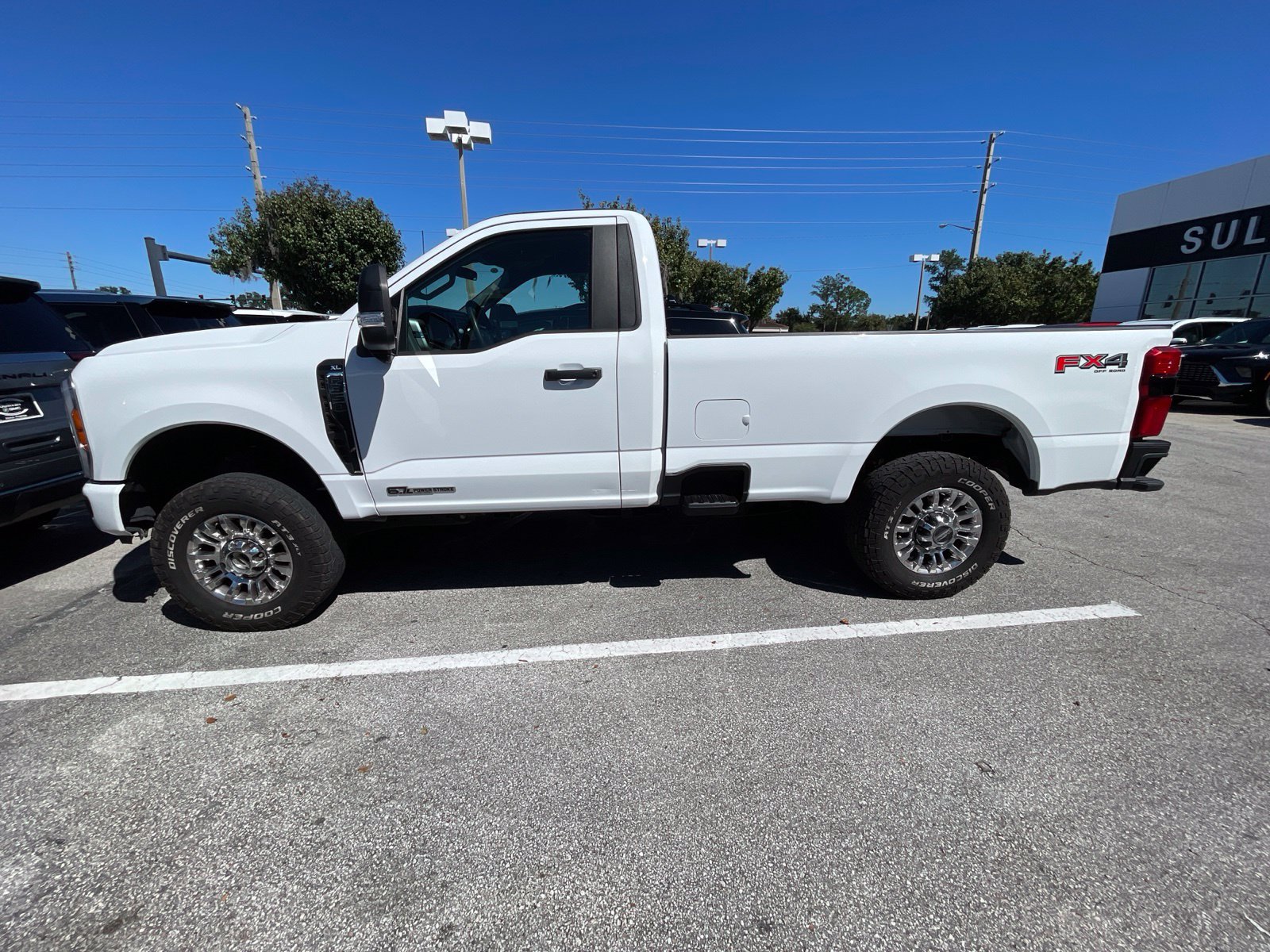 Used 2023 Ford F350 XL w/ 360-Degree Camera Package AWD/4WD image 2