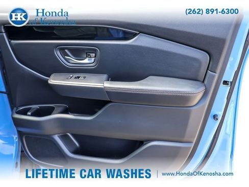 Certified 2025 Honda Pilot TrailSport image 30