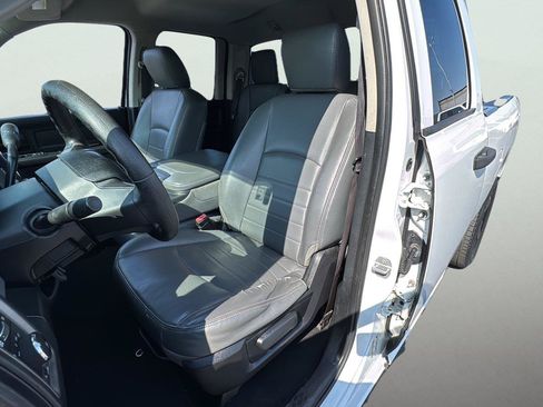 Used 2014 RAM 1500 Express AWD/4WD image 18