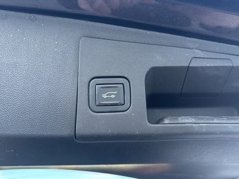 Used 2019 Cadillac XT5 Luxury image 14