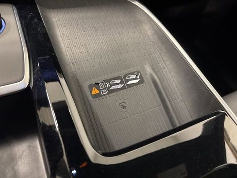 Used 2025 Buick Enclave Preferred image 25