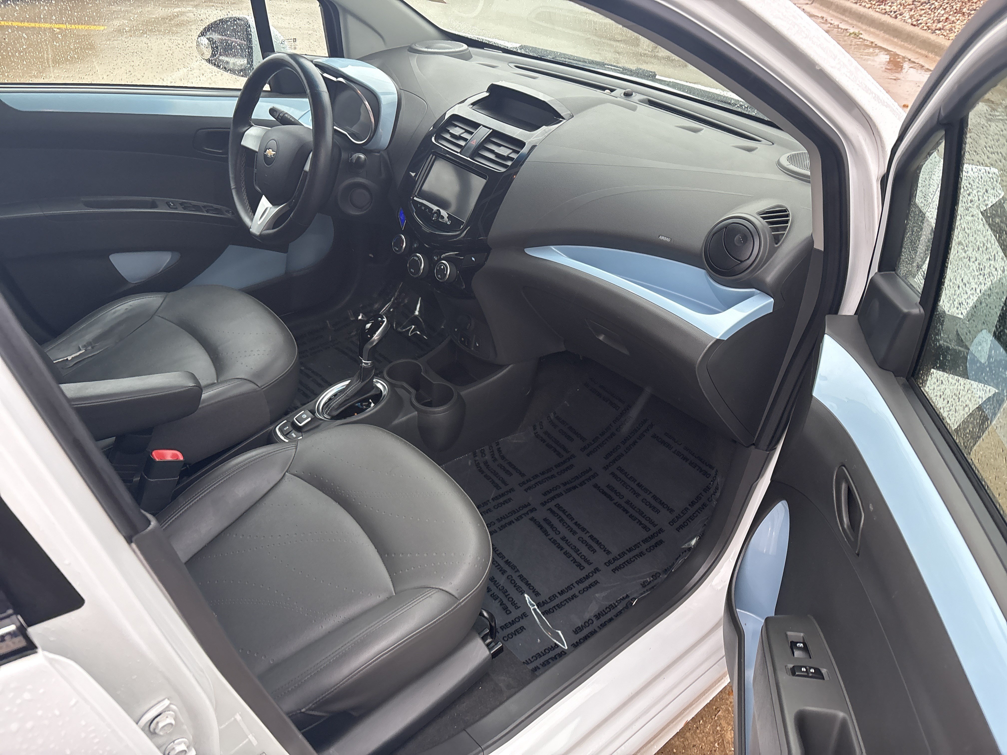 Used 2014 Chevrolet Spark LT FWD image 13