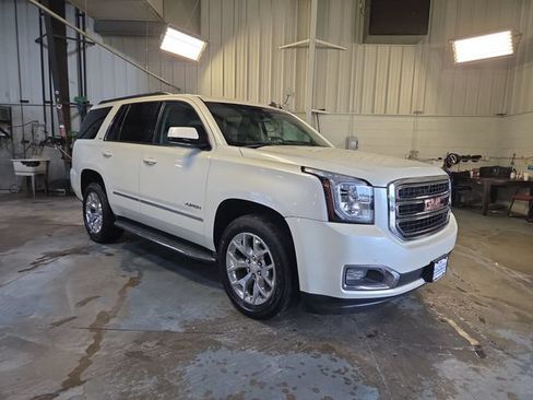 Used 2015 GMC Yukon SLT w/ Open Road Package AWD/4WD image 7