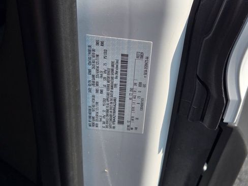 Certified 2024 Ford Transit 350 XLT RWD image 26