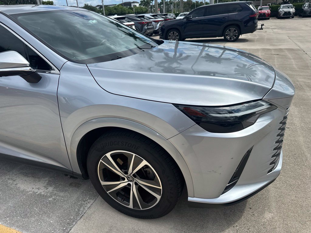 Used 2023 Lexus RX 350 Premium w/ Cold Area Package FWD image 10