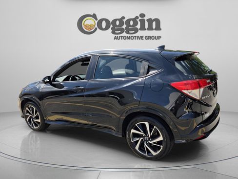 Used 2019 Honda HR-V Sport image 3