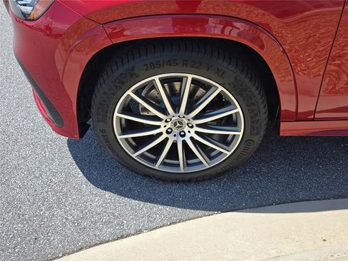 Certified 2024 Mercedes-Benz GLS 450 4MATIC image 11